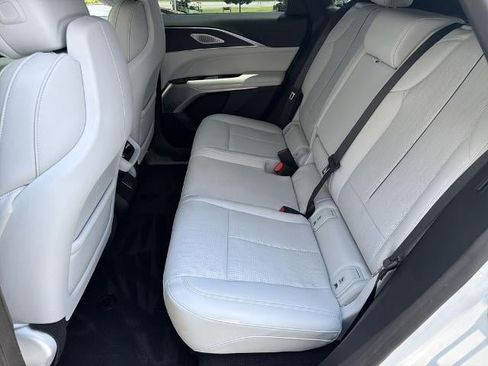 Used 2024 Cadillac Lyriq Luxury RWD image 21