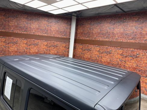 Used 2021 Jeep Wrangler Unlimited Sport image 25