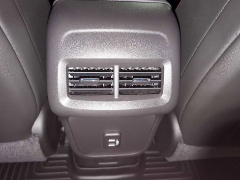 Used 2024 Chevrolet Equinox RS image 20