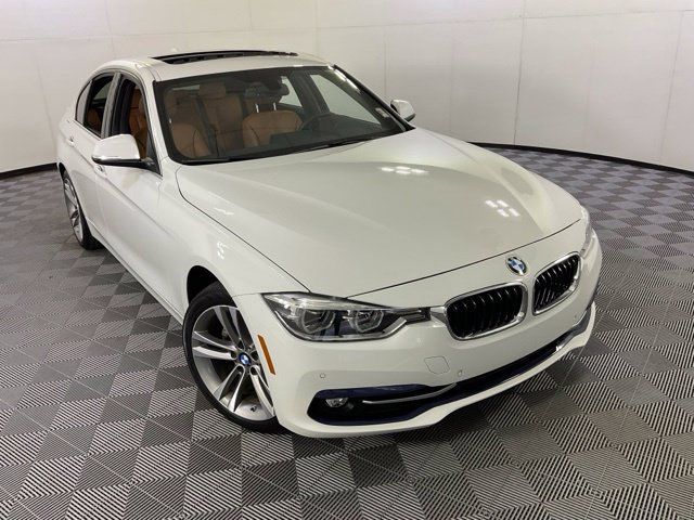 Used 2017 BMW 330i xDrive Sedan AWD/4WD image 43