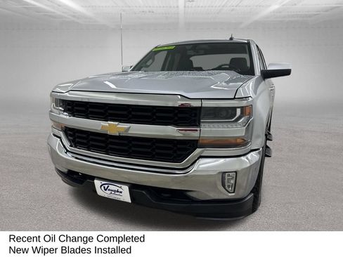 Used 2017 Chevrolet Silverado 1500 LT w/ All Star Edition AWD/4WD image 6