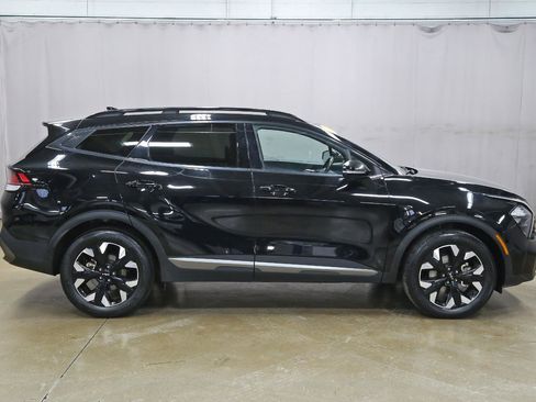 Used 2023 Kia Sportage X-Line w/ X-Line Premium Package image 16