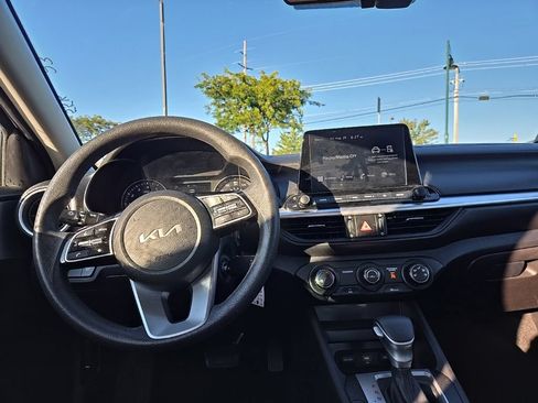 Used 2023 Kia Forte LXS FWD image 33