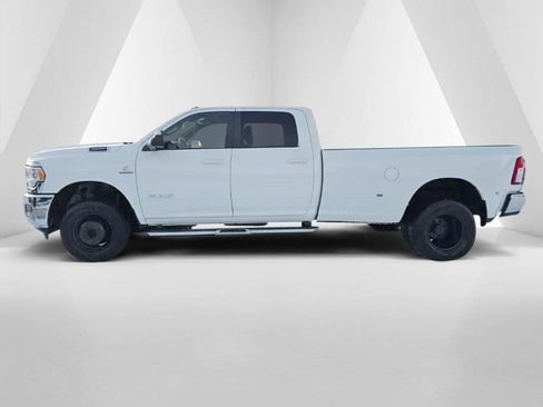 Used 2021 RAM 3500 Big Horn image 8