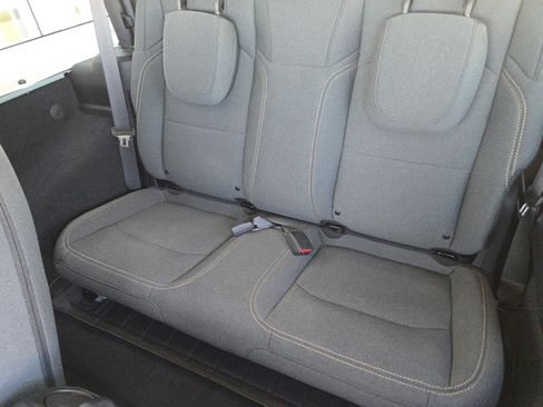 Used 2024 Jeep Wrangler Sport S image 28