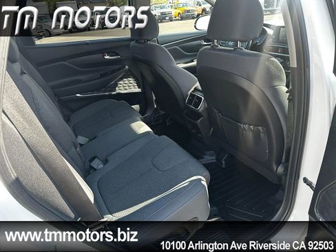 Used 2020 Hyundai Santa Fe SEL w/ Convenience Package AWD/4WD image 9