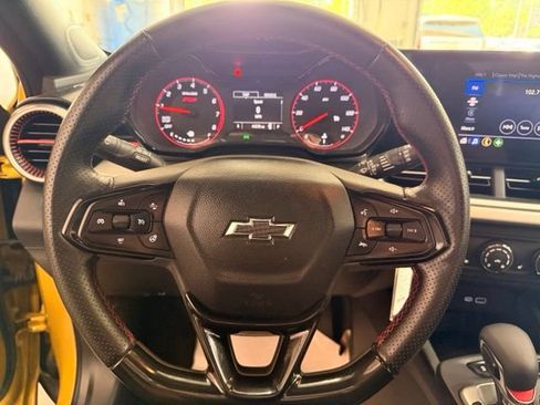 Used 2024 Chevrolet Trax RS w/ Driver Confidence Package FWD image 10