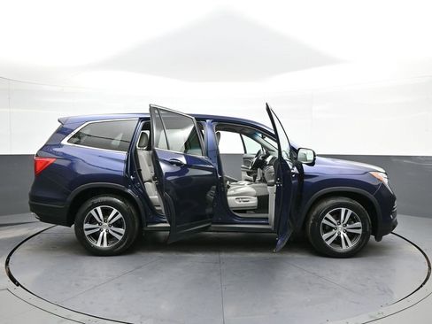 Certified 2017 Honda Pilot EX-L image 44