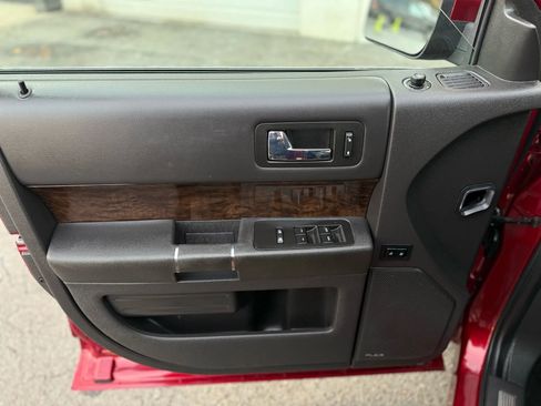 Used 2017 Ford Flex Limited w/ Equipment Group 301A image 15