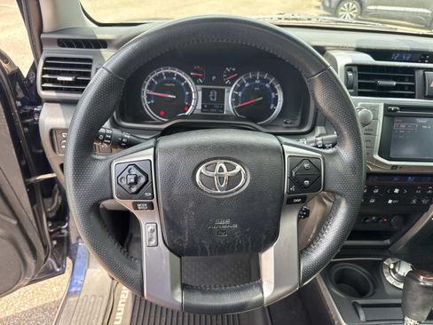 Used 2018 Toyota 4Runner Limited AWD/4WD image 24