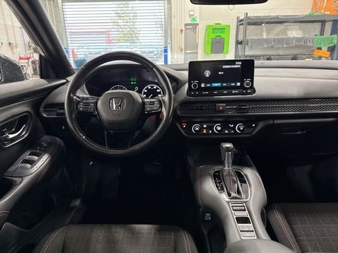 Used 2023 Honda HR-V Sport image 23