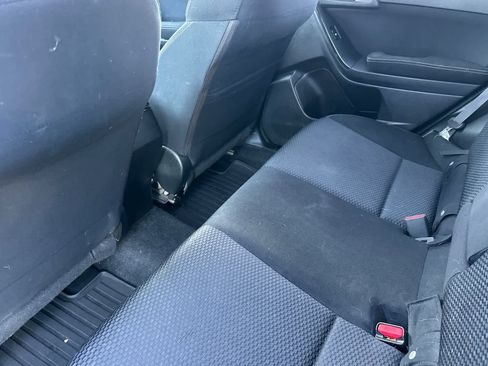 Used 2014 Subaru Forester 2.5i Premium w/ All-Weather Package image 4