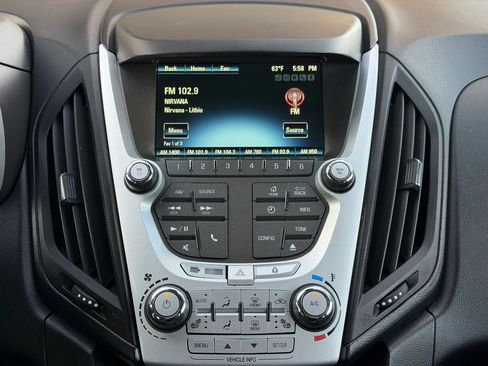 Used 2014 Chevrolet Equinox LT w/ Power Convenience Package AWD/4WD image 28