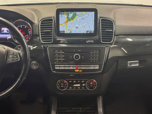 Used 2018 Mercedes-Benz GLE 350 image 13
