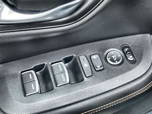 Certified 2024 Honda HR-V Sport image 12