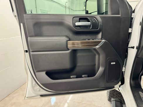 Used 2020 Chevrolet Silverado 1500 RST w/ All-Star Edition AWD/4WD image 9