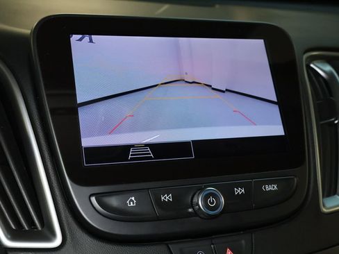 Used 2025 Chevrolet Malibu LT image 29