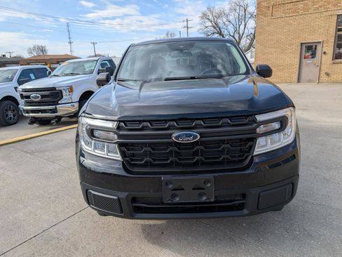 Used 2023 Ford Maverick XL image 3