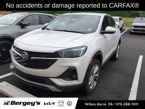 Used 2020 Buick Encore GX Preferred w/ Cold Weather Comfort Package AWD/4WD image 2