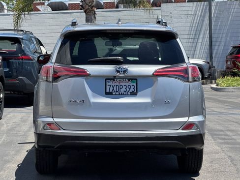 Certified 2017 Toyota RAV4 LE w/ Carpet Mat Package FWD image 6