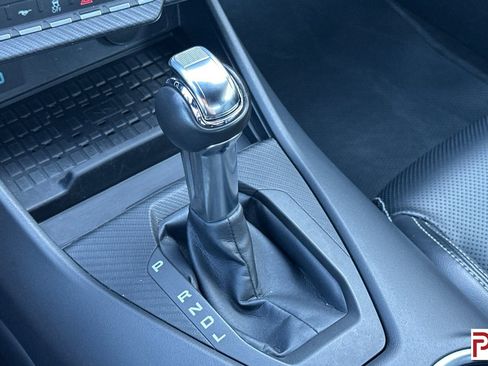 Used 2024 Ford Mustang Premium image 25