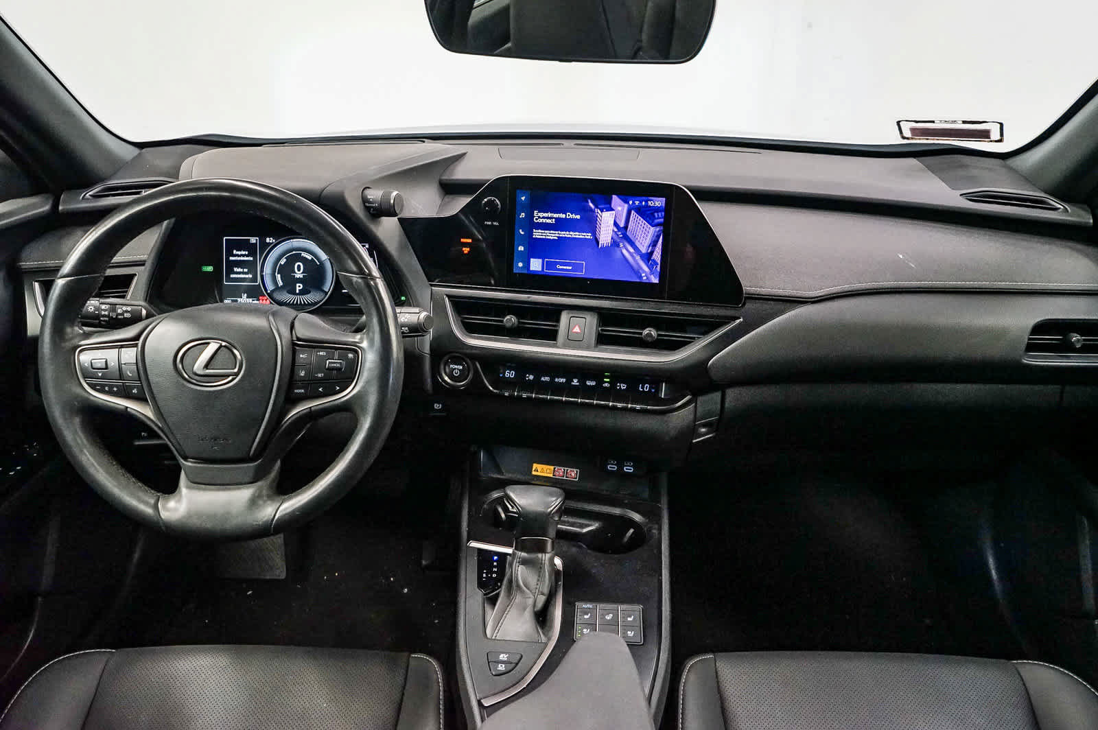 Used 2024 Lexus UX 250h F Sport FWD image 13