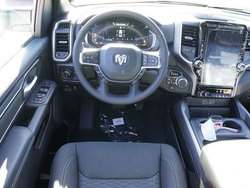 New 2026 RAM 1500 Big Horn AWD/4WD image 12