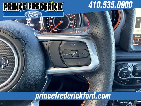 Used 2023 Jeep Gladiator Mojave w/ LED Lighting Group image 18