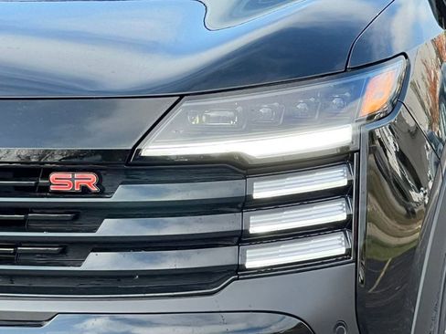 New 2026 Nissan Kicks SR w/ SR Premium Package image 38