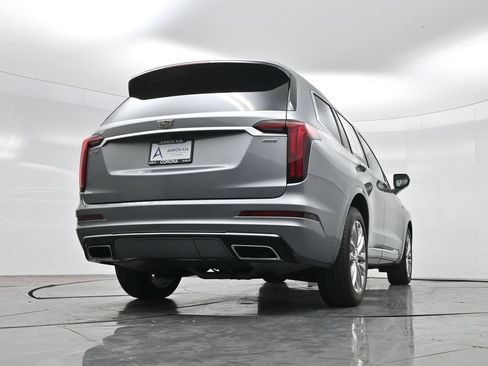 Used 2023 Cadillac XT6 Premium Luxury FWD image 51