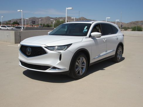 Used 2024 Acura MDX SH-AWD image 1