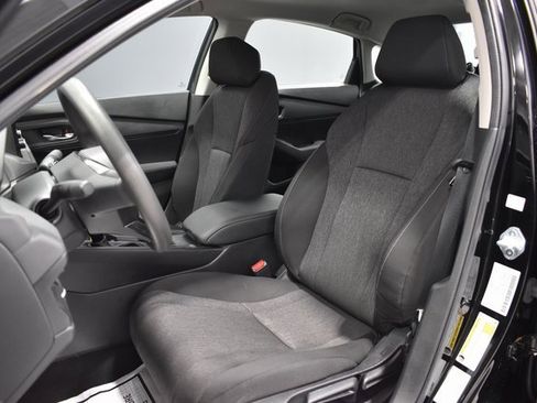 Used 2025 Honda Accord LX image 5