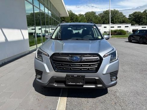 Used 2023 Subaru Forester Limited AWD/4WD image 4