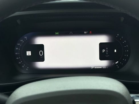 Certified 2024 Volvo XC40 B5 Plus w/ Climate Package AWD/4WD image 19