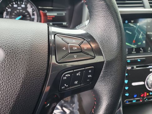 Used 2018 Ford Explorer Sport w/ Equipment Group 401A AWD/4WD image 19