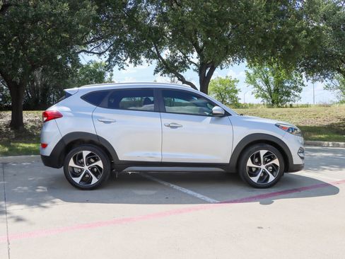 Used 2016 Hyundai Tucson Sport FWD image 8
