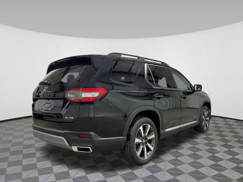 New 2025 Honda Pilot Elite image 5
