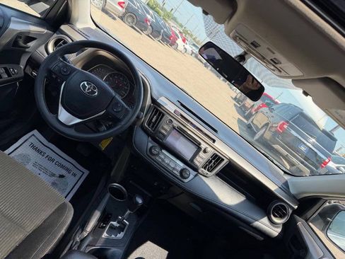 Used 2013 Toyota RAV4 XLE AWD/4WD image 15