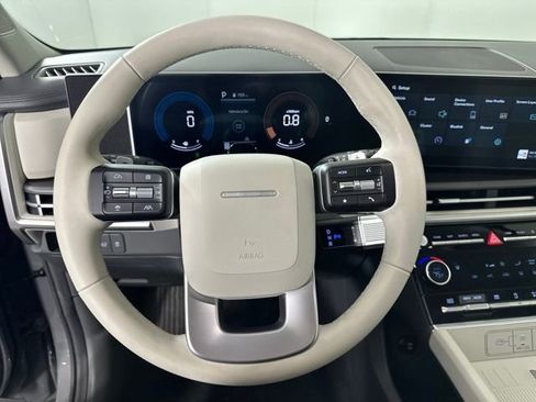 Used 2024 Hyundai Santa Fe SEL image 14