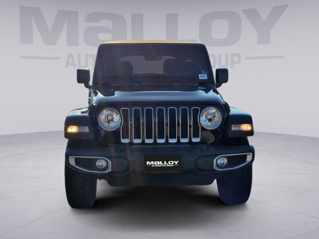 Used 2023 Jeep Wrangler Unlimited Sahara AWD/4WD image 8