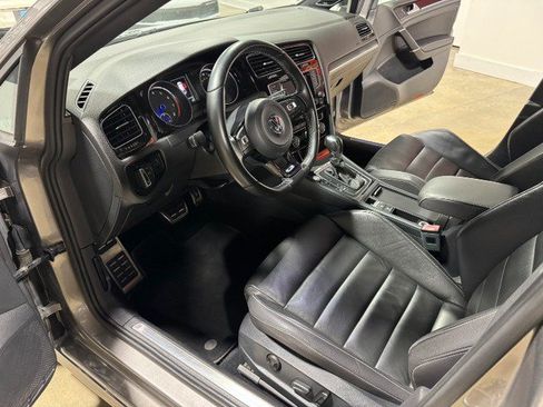 Used 2015 Volkswagen Golf R 4-Door AWD/4WD image 36