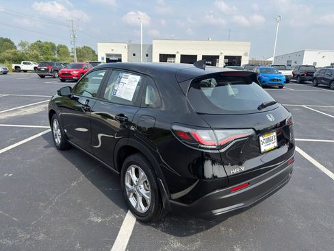 Used 2024 Honda HR-V LX image 4