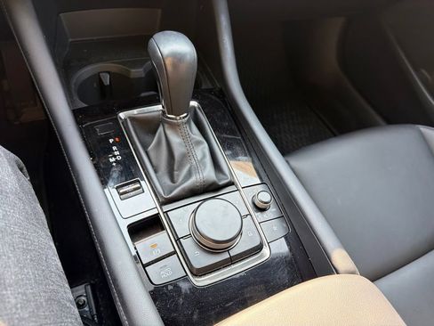 Used 2022 MAZDA MAZDA3 s AWD/4WD image 22