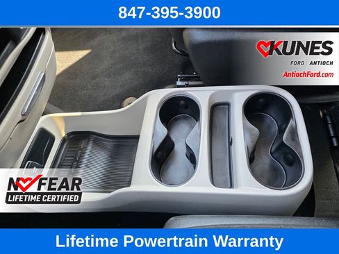 Used 2023 Chrysler Voyager LX image 57