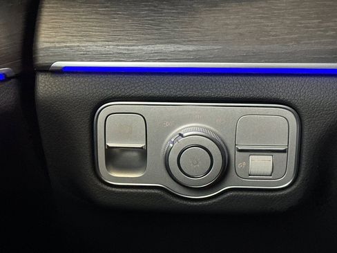 New 2026 Mercedes-Benz GLS 450 4MATIC image 28