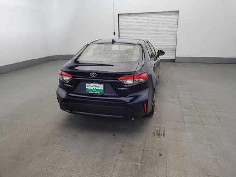 Used 2021 Toyota Corolla LE FWD image 7