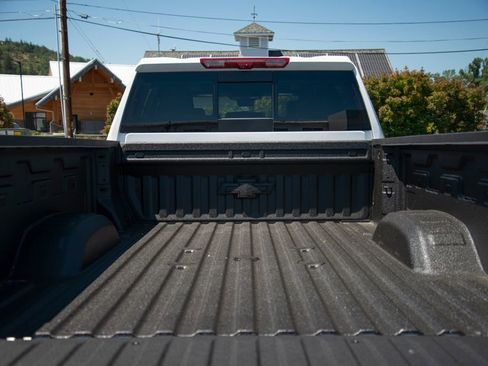 New 2026 Chevrolet Silverado 2500 ZR2 AWD/4WD image 11