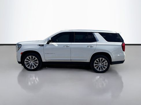Used 2022 GMC Yukon Denali AWD/4WD image 2