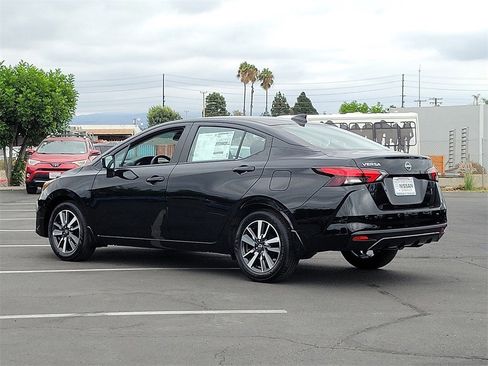 New 2025 Nissan Versa SV w/ Trunk Package image 2