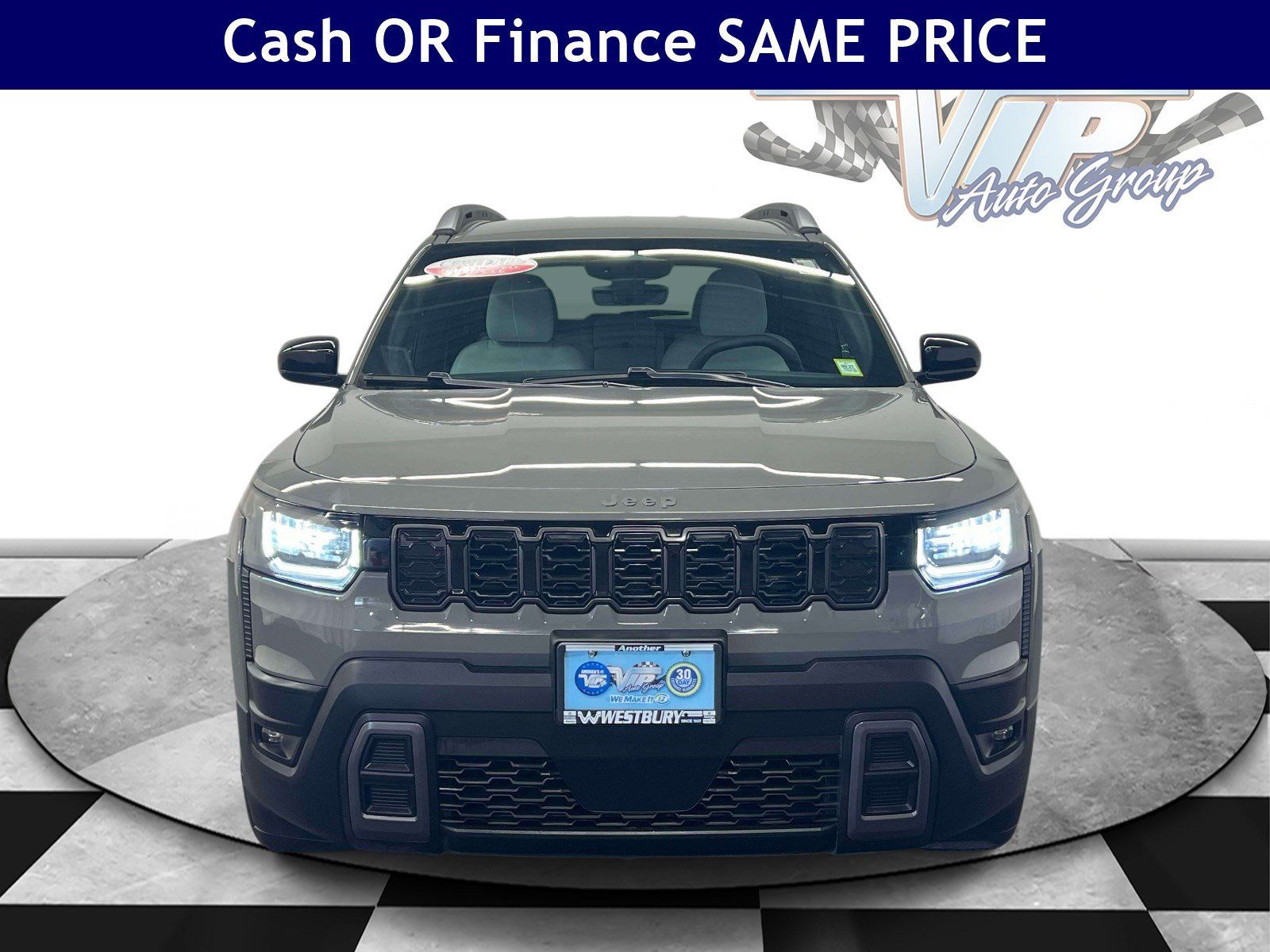 Used 2026 Jeep Cherokee Laredo AWD/4WD image 2